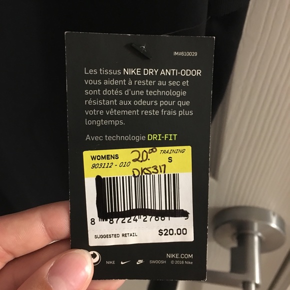 NWT Nike top - Picture 4 of 5